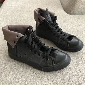 Men’s Canvas Levi’s Hi Tops